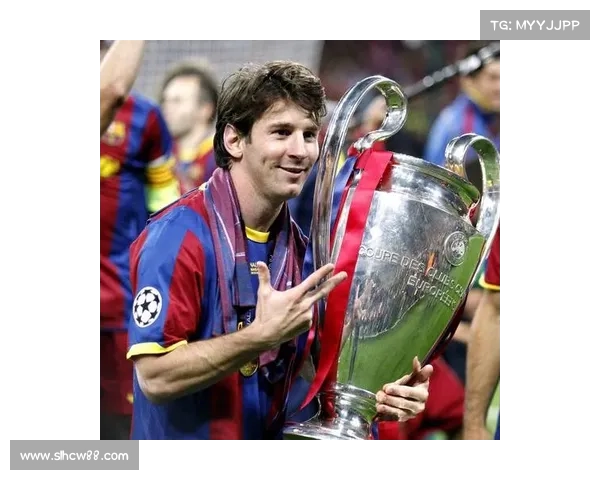 全面了解梅西职业生涯中那些容易被忽视的小型锦标冠军获取途径解析