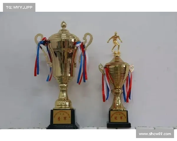 揭开建业足球俱乐部背后的故事 探寻其辉煌历史与发展之路